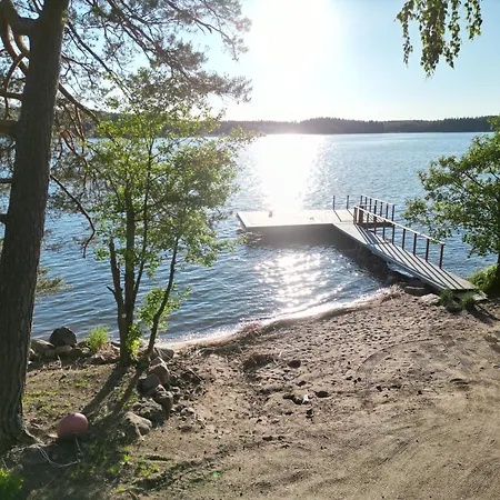 Villa Pinecrest - Castle Style Living On Seaside Porvoo